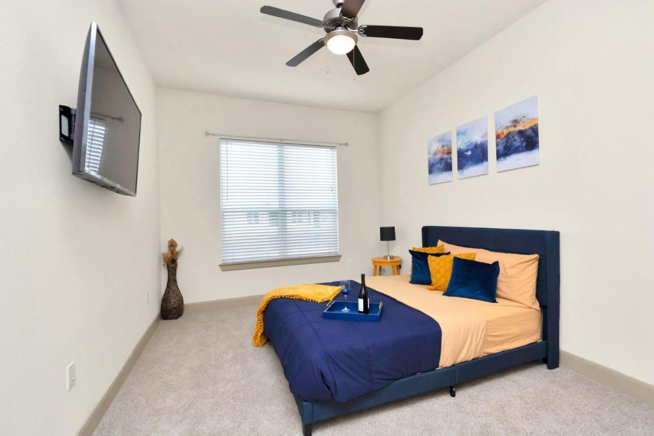 Welcome To The Suite Spot Luxury 1Bedroom Mid-Rise In Suger Land Houston Ngoại thất bức ảnh