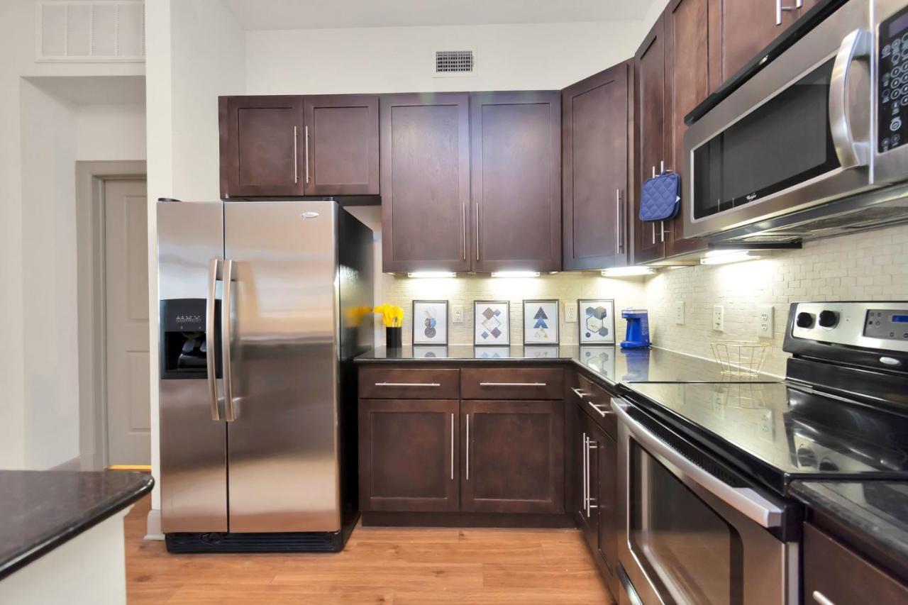 Welcome To The Suite Spot Luxury 1Bedroom Mid-Rise In Suger Land Houston Ngoại thất bức ảnh